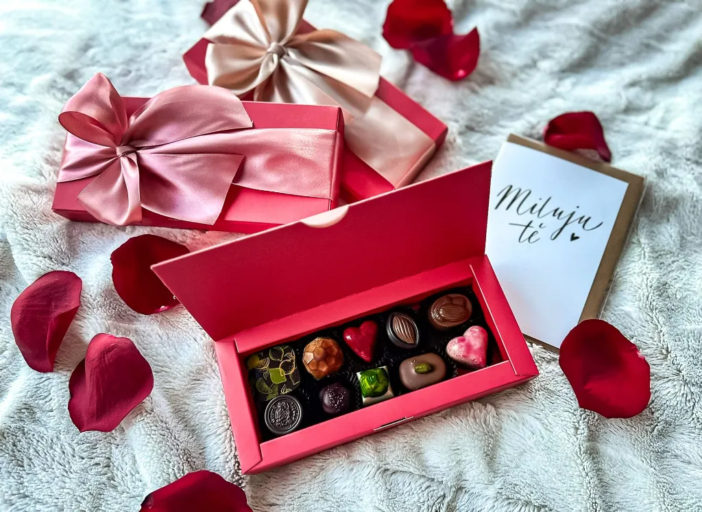 Kazetka_10ks_Cervena_250206_ (10).webp